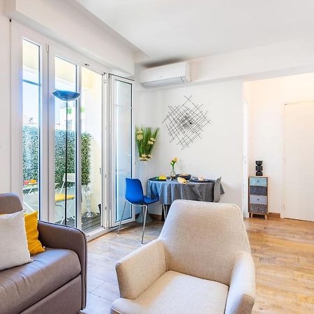 LE ROSSINI AP4228 By Riviera Holiday Homes Niza Exterior foto